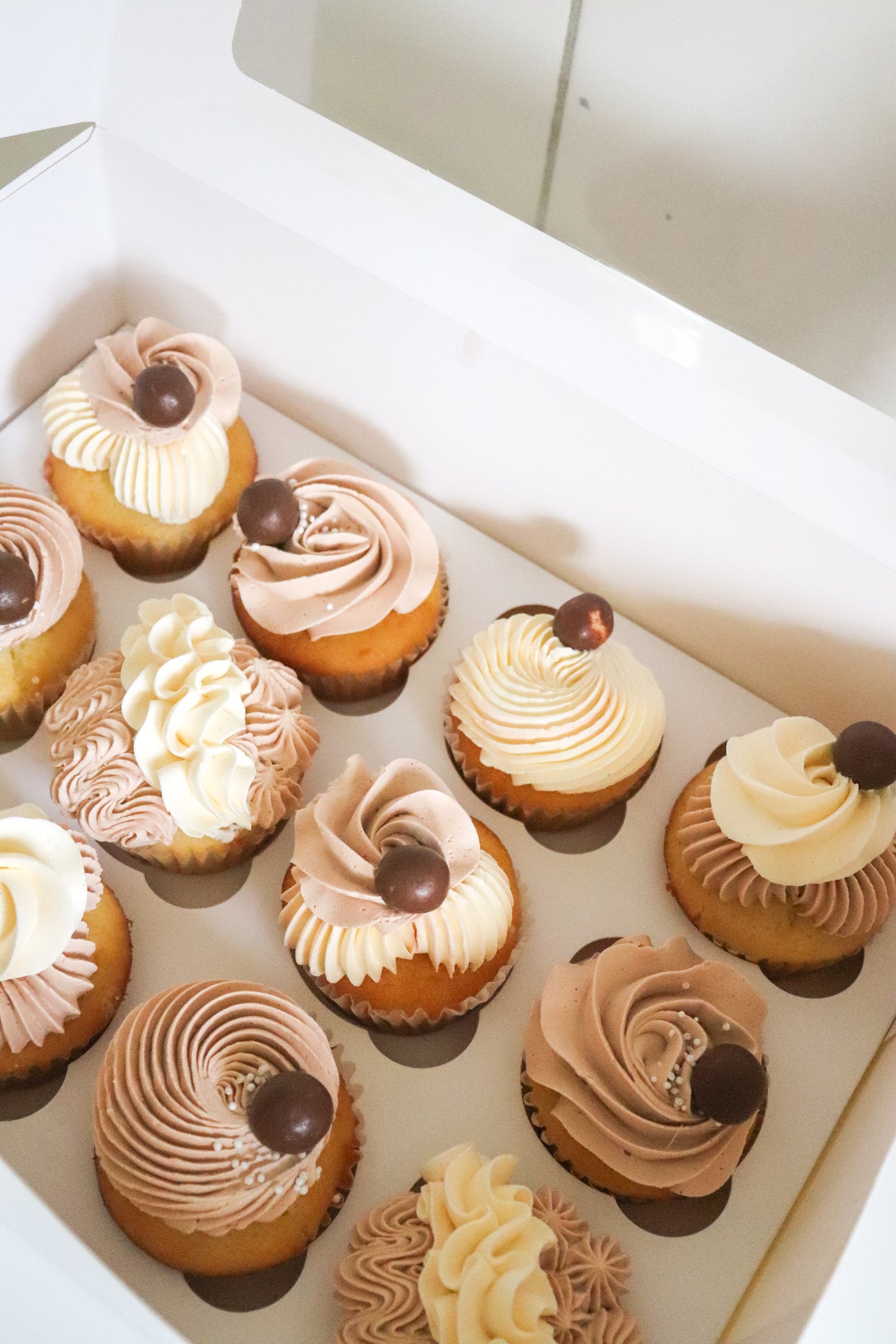 Mixed Piped Cupcakes